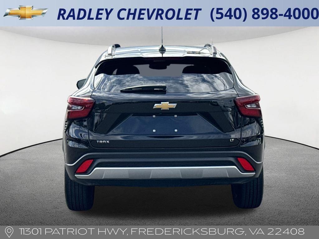 used 2024 Chevrolet Trax car, priced at $21,000