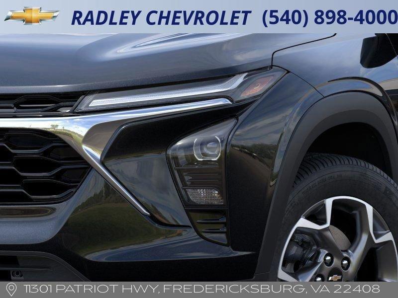new 2025 Chevrolet Trax car, priced at $20,995