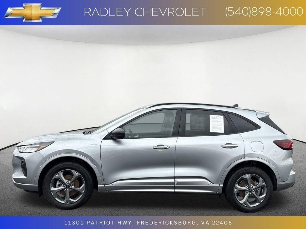 used 2023 Ford Escape car, priced at $24,250