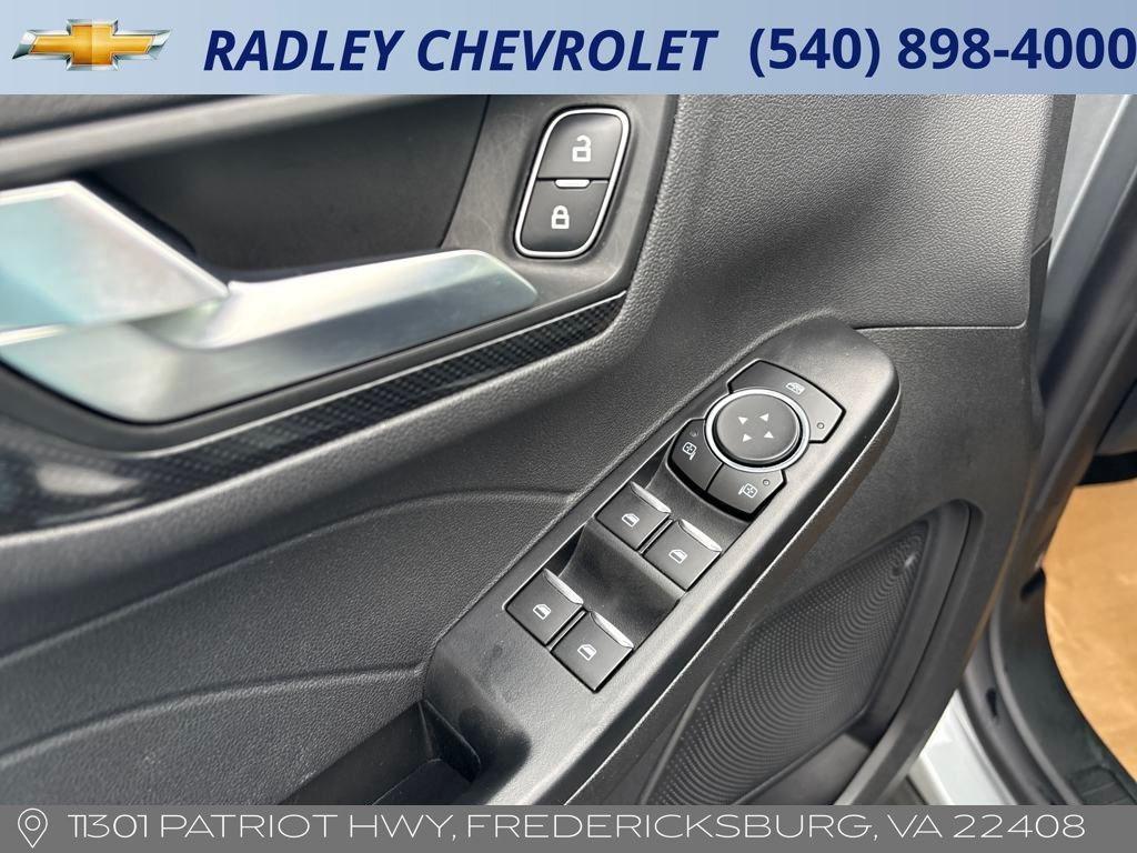 used 2023 Ford Escape car, priced at $24,000