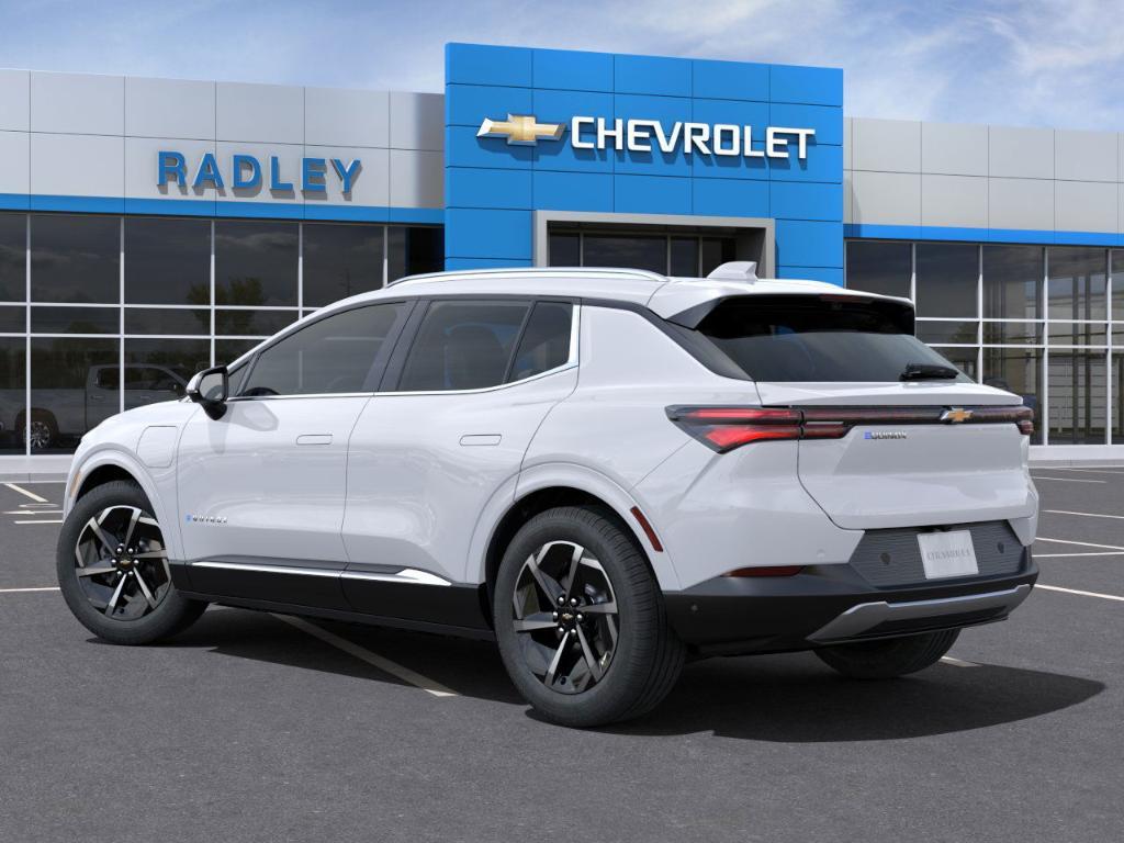 new 2025 Chevrolet Equinox EV car, priced at $37,600