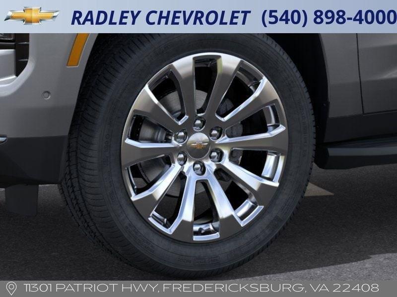 new 2025 Chevrolet Suburban car, priced at $75,325