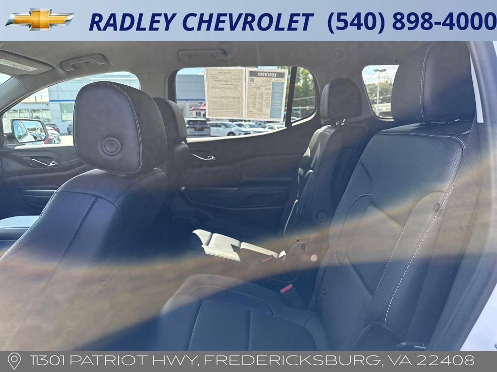 used 2023 GMC Acadia car, priced at $32,000