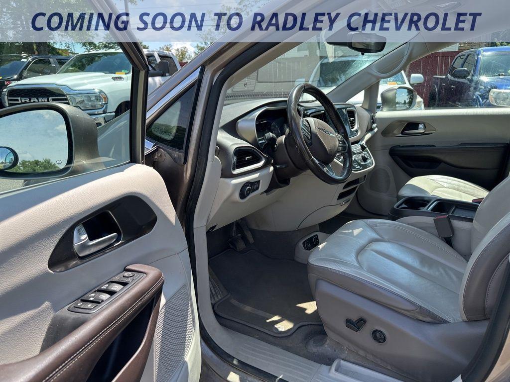 used 2017 Chrysler Pacifica car, priced at $17,000