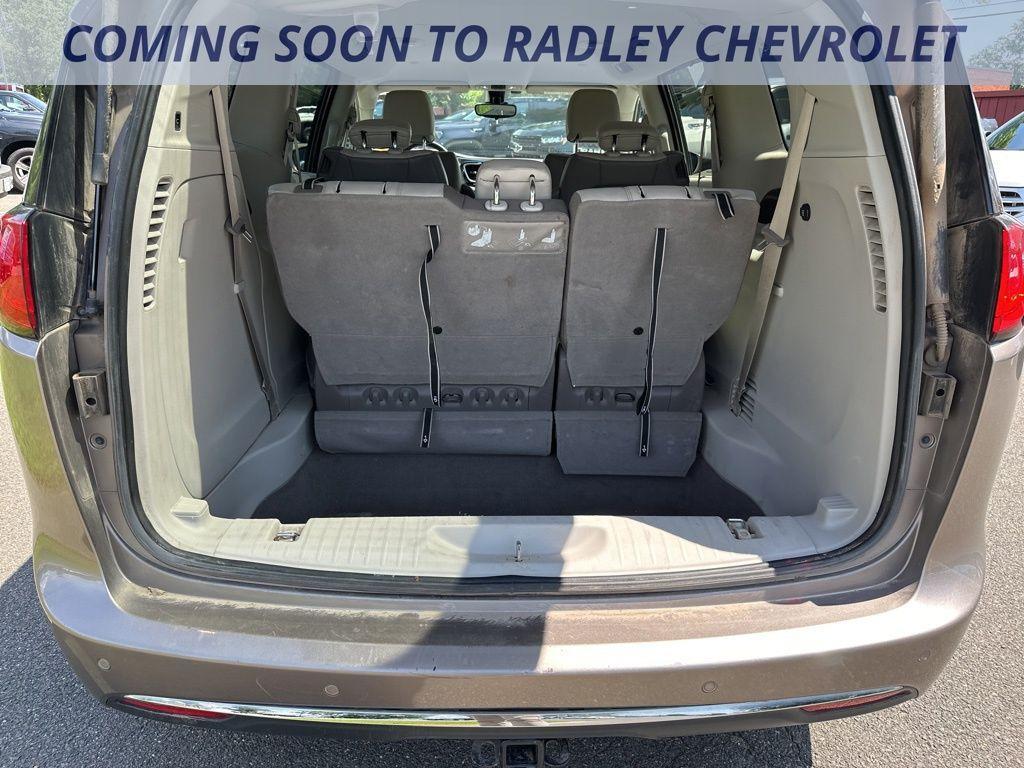 used 2017 Chrysler Pacifica car, priced at $17,000