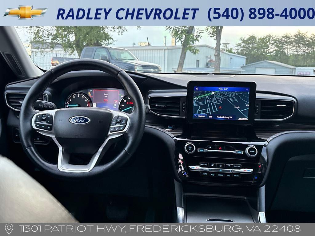 used 2023 Ford Explorer car, priced at $35,000