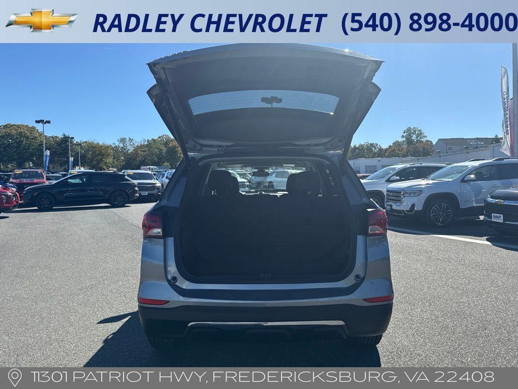used 2024 Chevrolet Equinox car, priced at $21,000