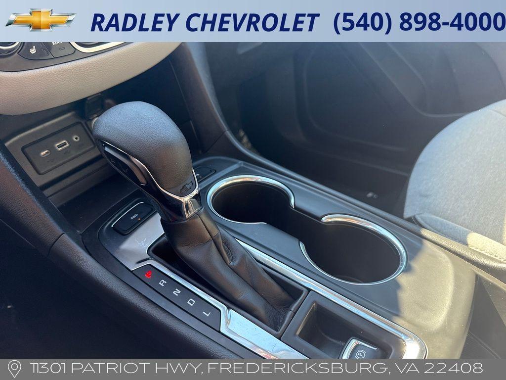 used 2024 Chevrolet Equinox car, priced at $21,000