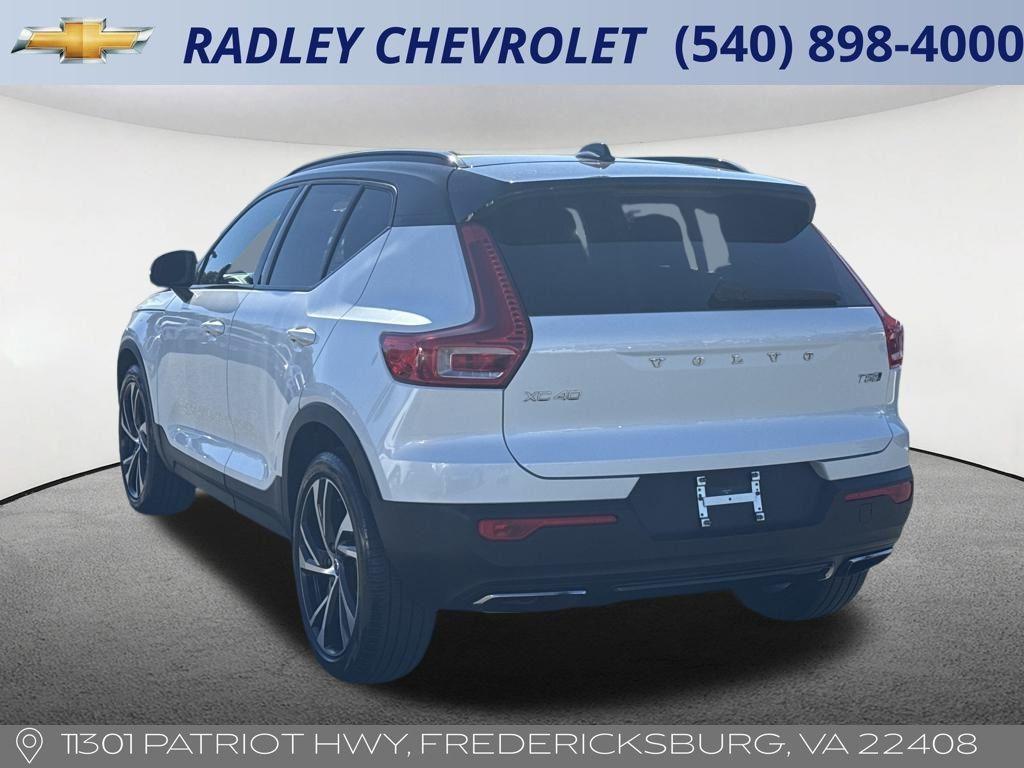 used 2020 Volvo XC40 car, priced at $24,200