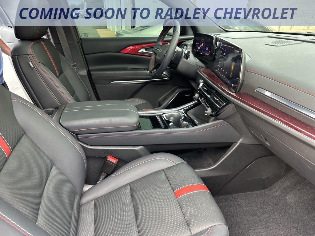 used 2024 Chevrolet Traverse car, priced at $51,700