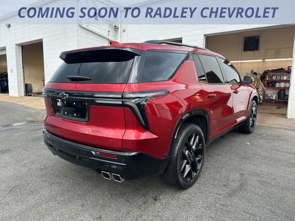 used 2024 Chevrolet Traverse car, priced at $51,700