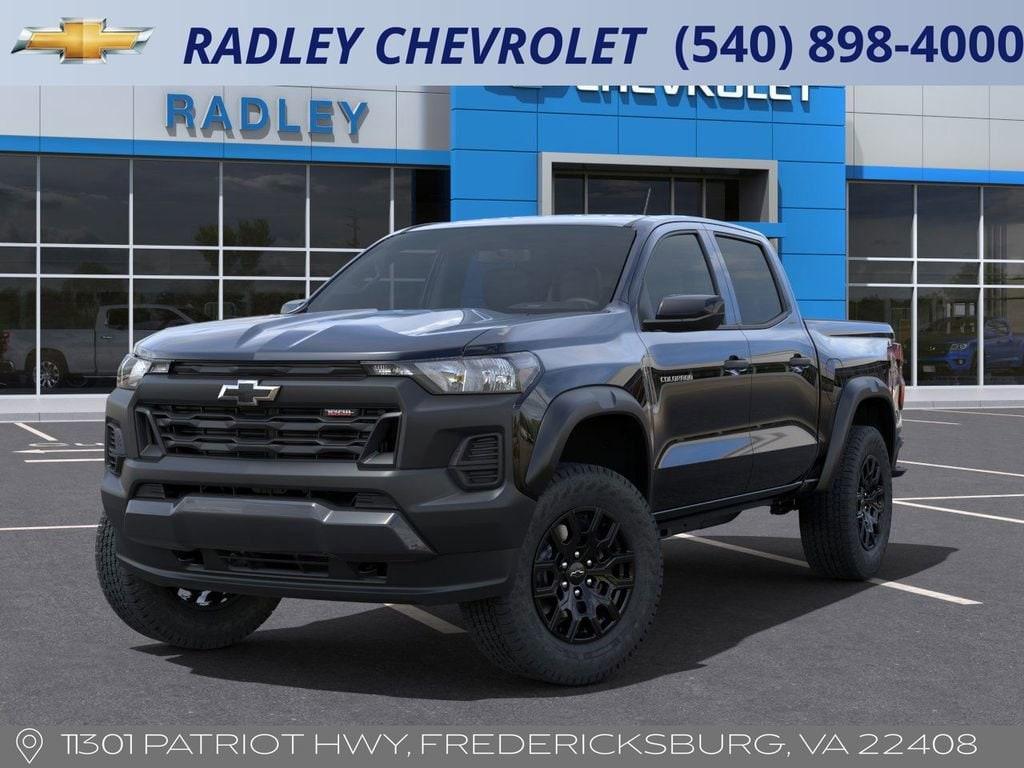 new 2025 Chevrolet Colorado car, priced at $38,300