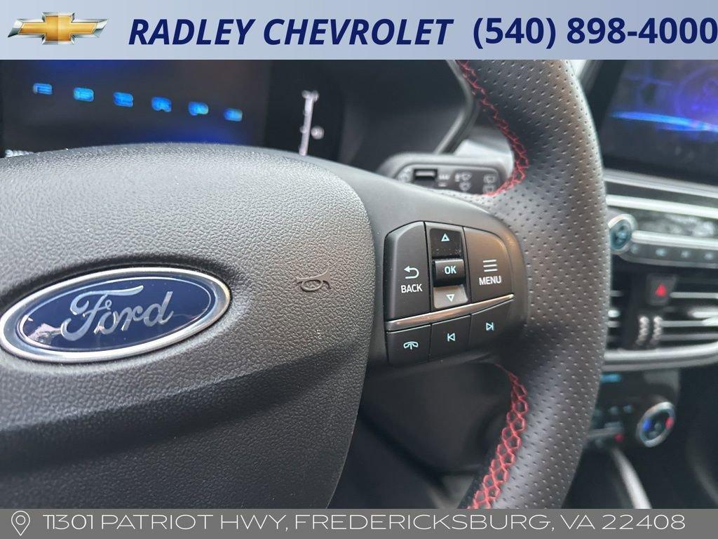 used 2024 Ford Escape car, priced at $27,500