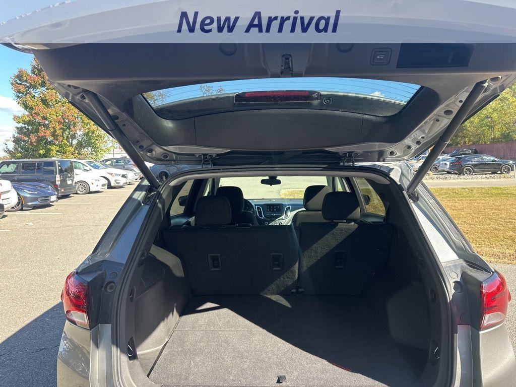 used 2024 Chevrolet Equinox car, priced at $23,000