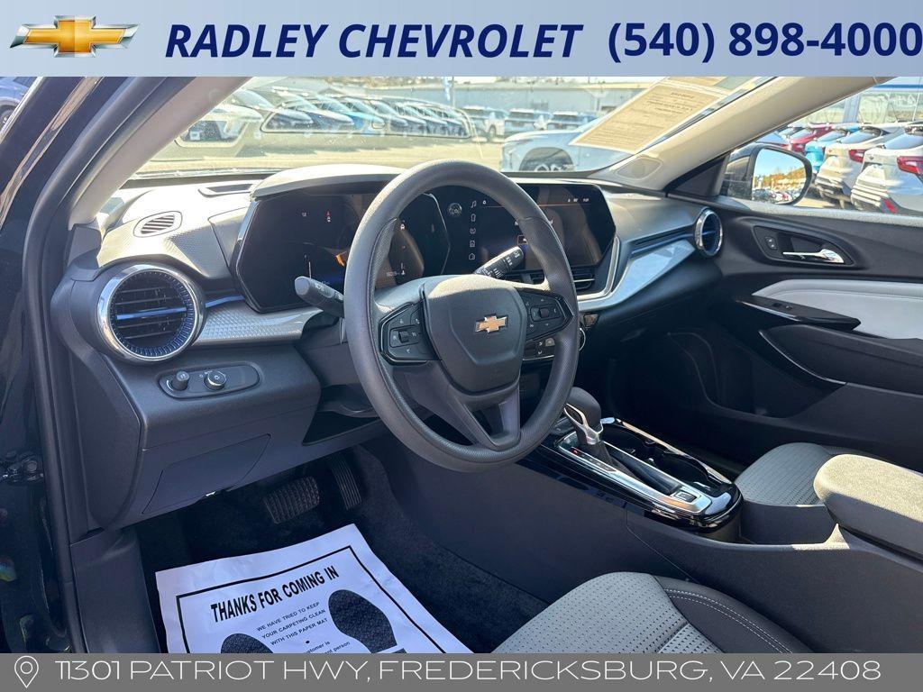 used 2025 Chevrolet Trax car, priced at $23,000