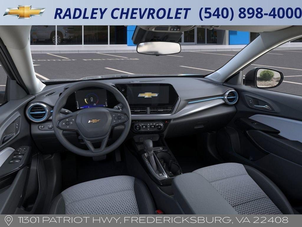 new 2025 Chevrolet Trax car, priced at $20,100