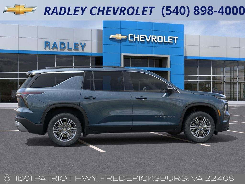 new 2025 Chevrolet Traverse car