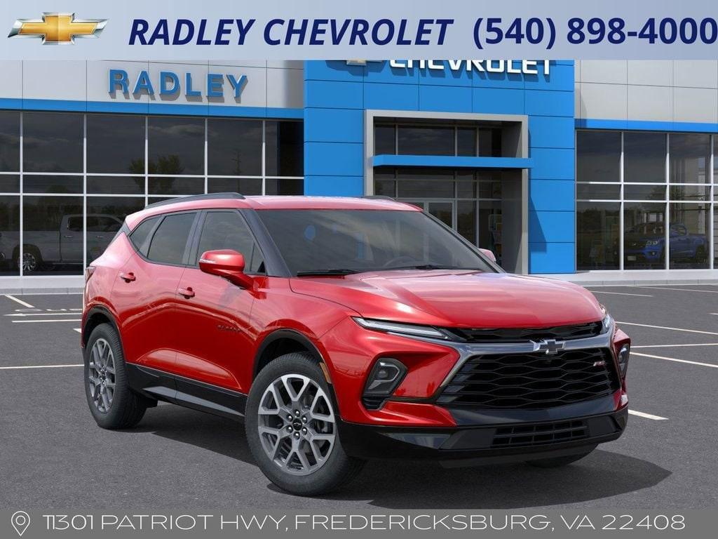 new 2025 Chevrolet Blazer car, priced at $44,415