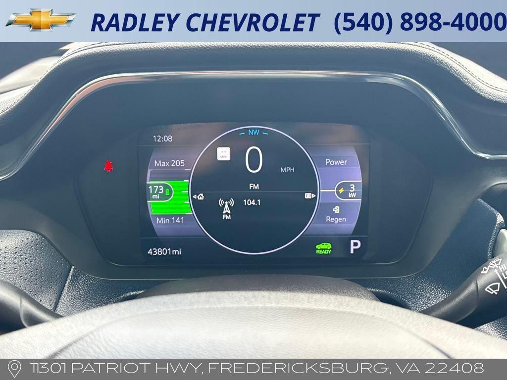 used 2023 Chevrolet Bolt EUV car, priced at $22,000