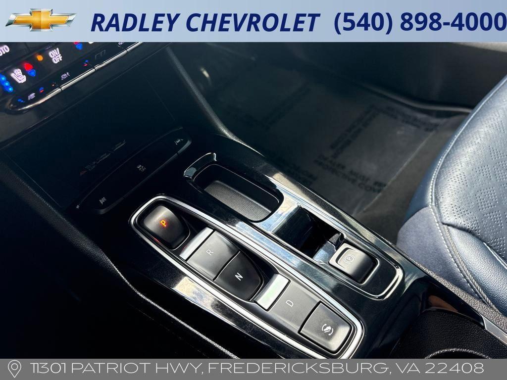 used 2023 Chevrolet Bolt EUV car, priced at $22,000