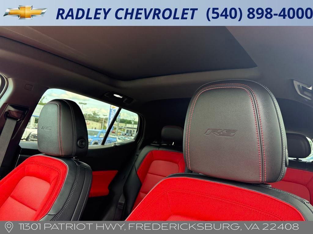used 2025 Chevrolet Equinox EV car, priced at $42,900