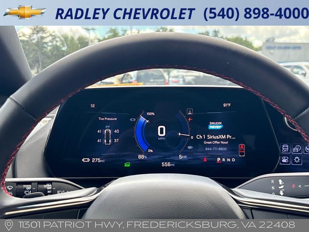 used 2025 Chevrolet Equinox EV car, priced at $42,900