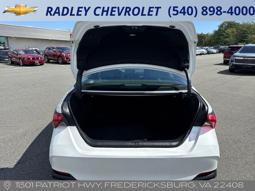 used 2022 Toyota Avalon Hybrid car, priced at $31,000