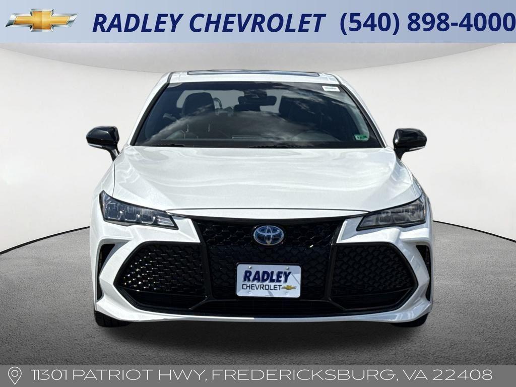 used 2022 Toyota Avalon Hybrid car, priced at $31,000