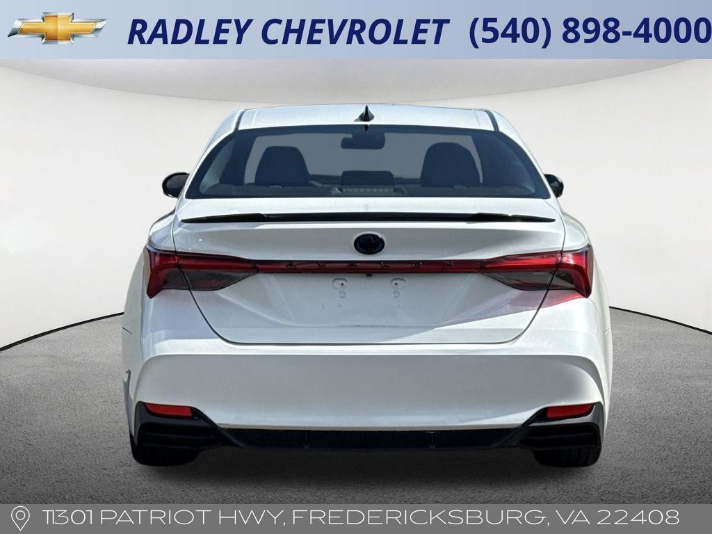 used 2022 Toyota Avalon Hybrid car, priced at $31,000