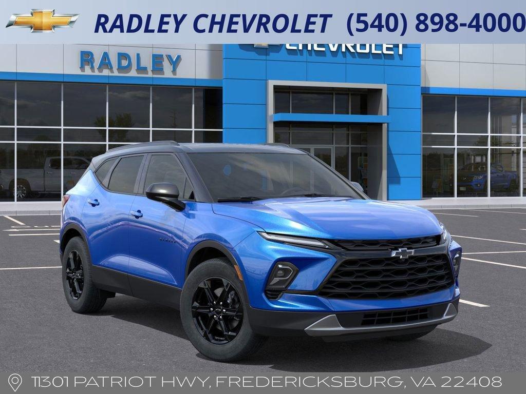 new 2025 Chevrolet Blazer car, priced at $38,905