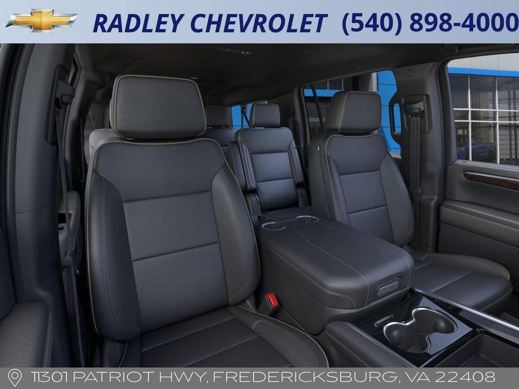 new 2025 Chevrolet Suburban car, priced at $73,800