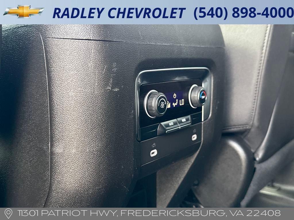 used 2023 Chevrolet Suburban car, priced at $49,000