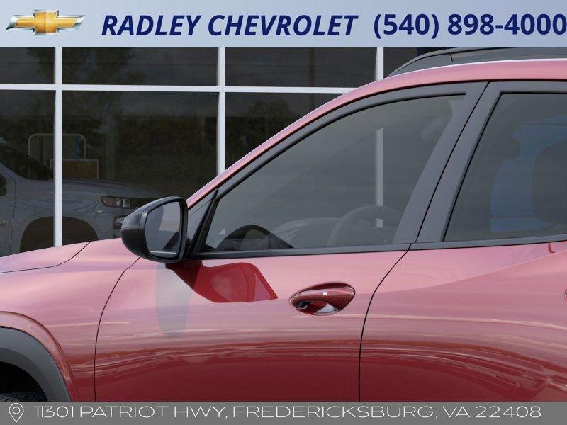 new 2025 Chevrolet Trax car