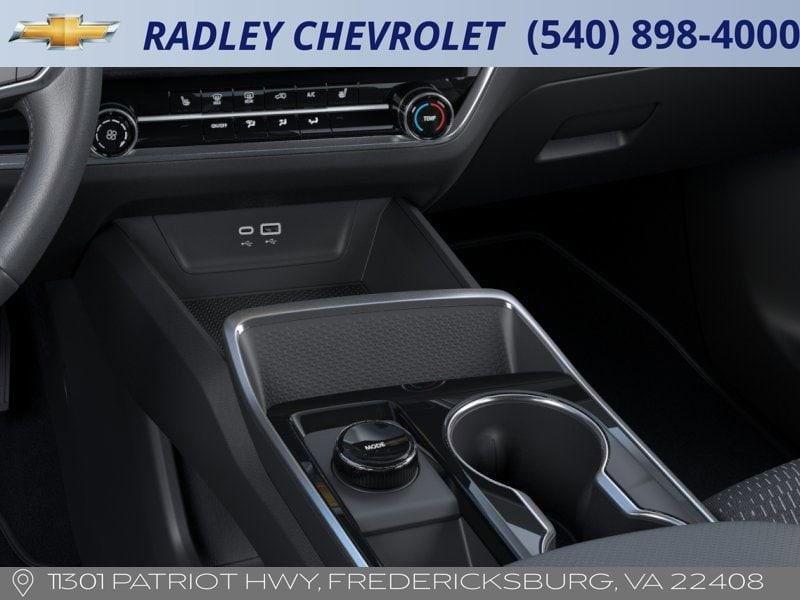 new 2026 Chevrolet Equinox car, priced at $34,135