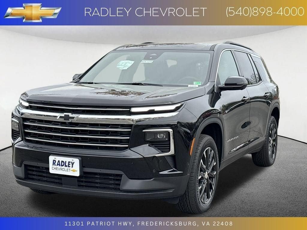 new 2025 Chevrolet Traverse car, priced at $49,695