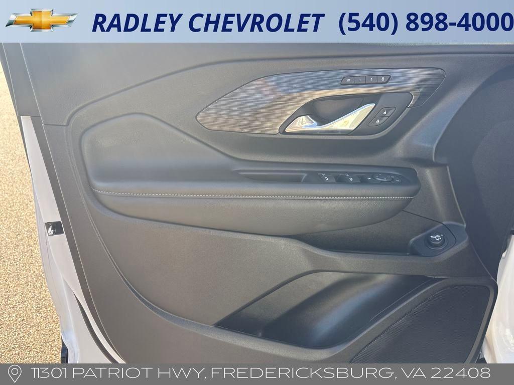 used 2024 GMC Terrain car, priced at $26,250