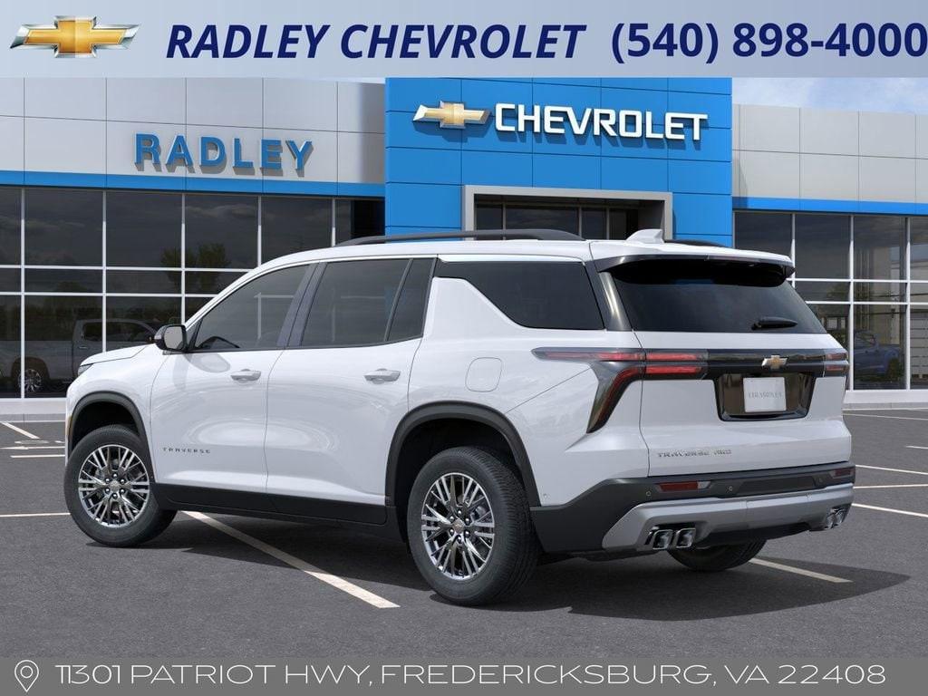 new 2025 Chevrolet Traverse car