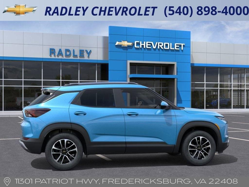 new 2025 Chevrolet TrailBlazer car, priced at $28,790