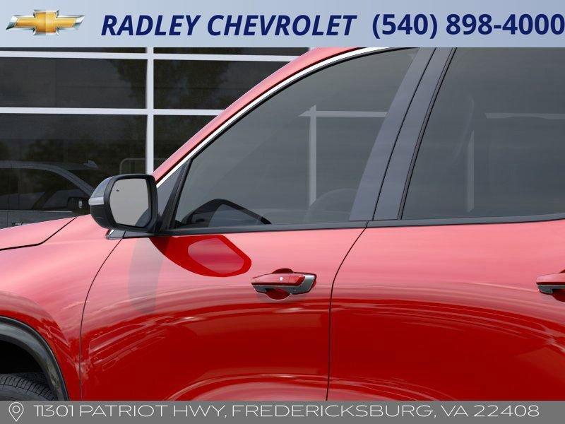 new 2025 Chevrolet Traverse car
