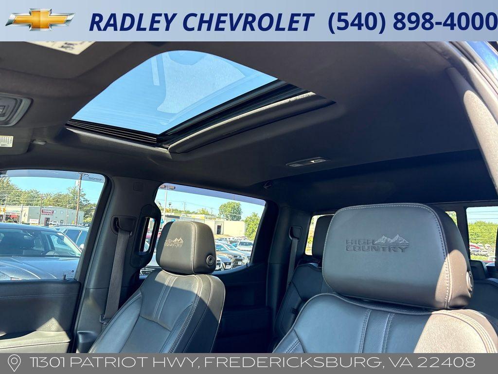 used 2020 Chevrolet Silverado 1500 car, priced at $30,000
