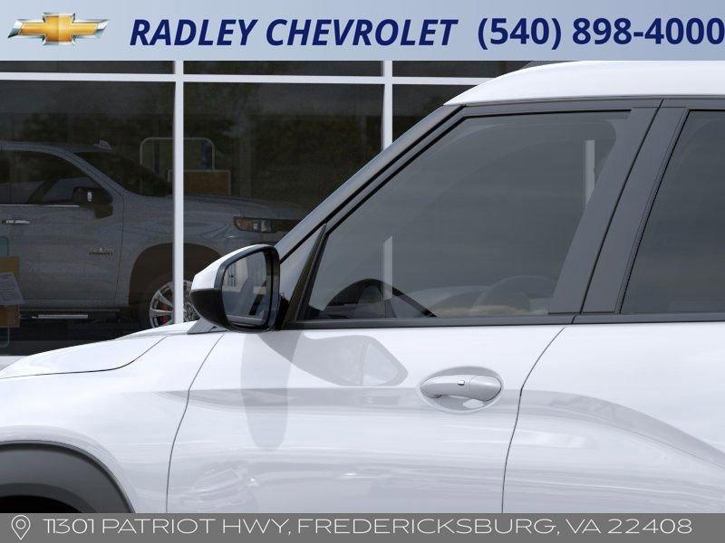 new 2025 Chevrolet TrailBlazer car, priced at $26,580