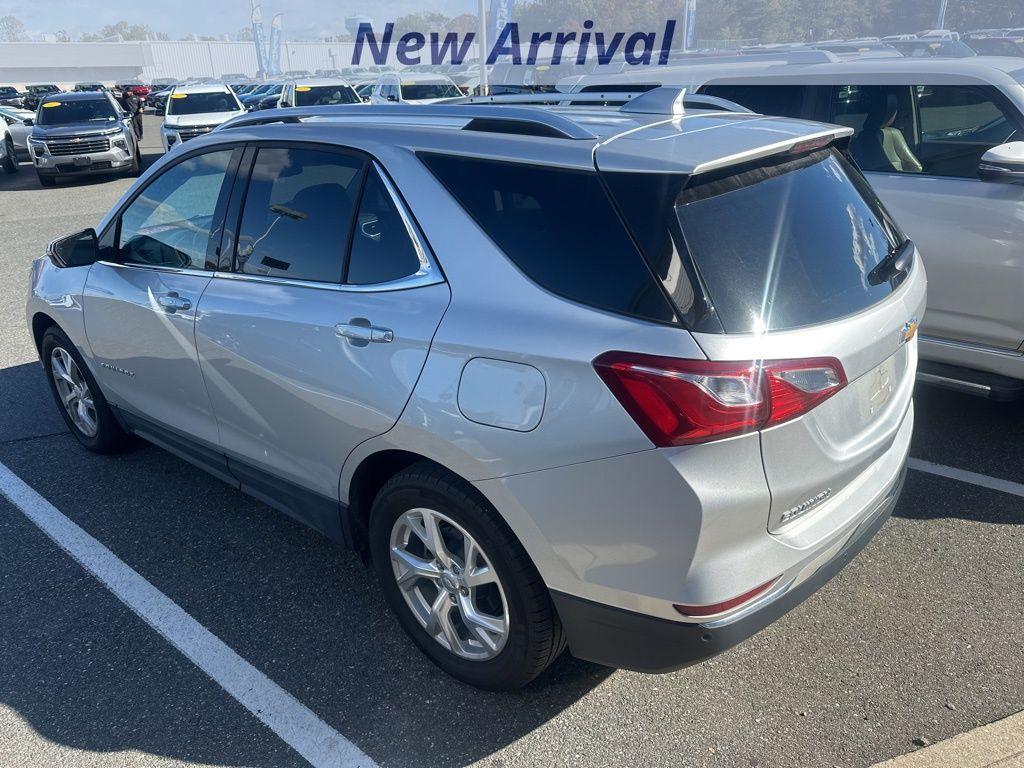 used 2021 Chevrolet Equinox car, priced at $22,400