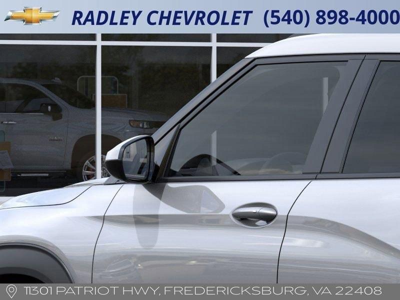 new 2025 Chevrolet TrailBlazer car, priced at $31,200