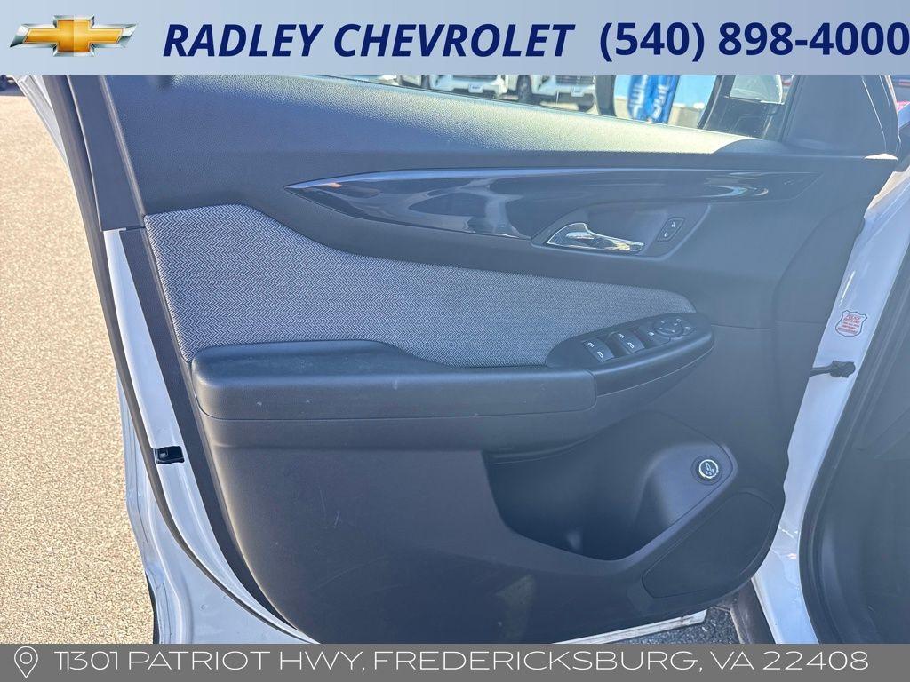 used 2024 Chevrolet TrailBlazer car, priced at $24,300
