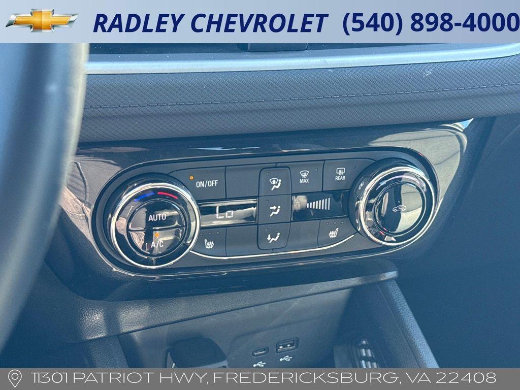 used 2024 Chevrolet TrailBlazer car, priced at $24,300