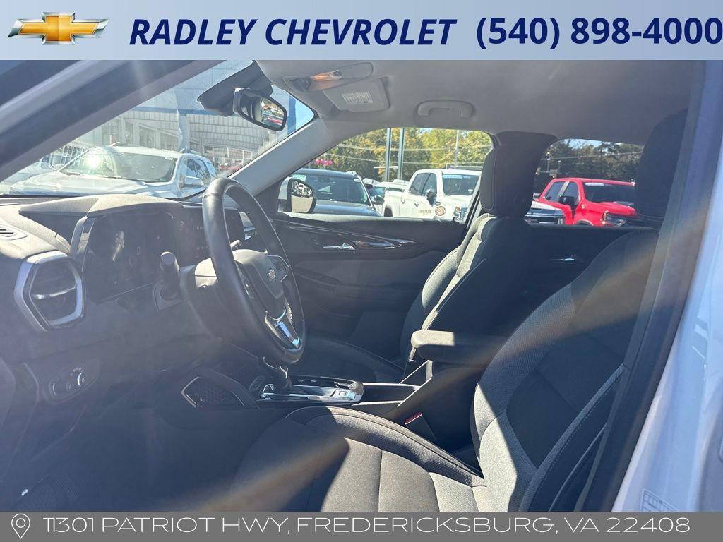 used 2024 Chevrolet TrailBlazer car, priced at $24,300