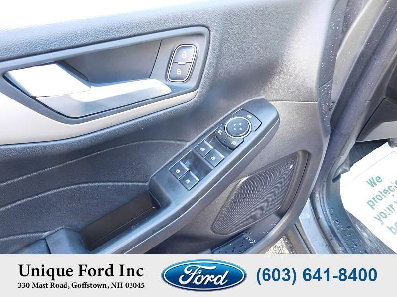 used 2022 Ford Escape car, priced at $26,977