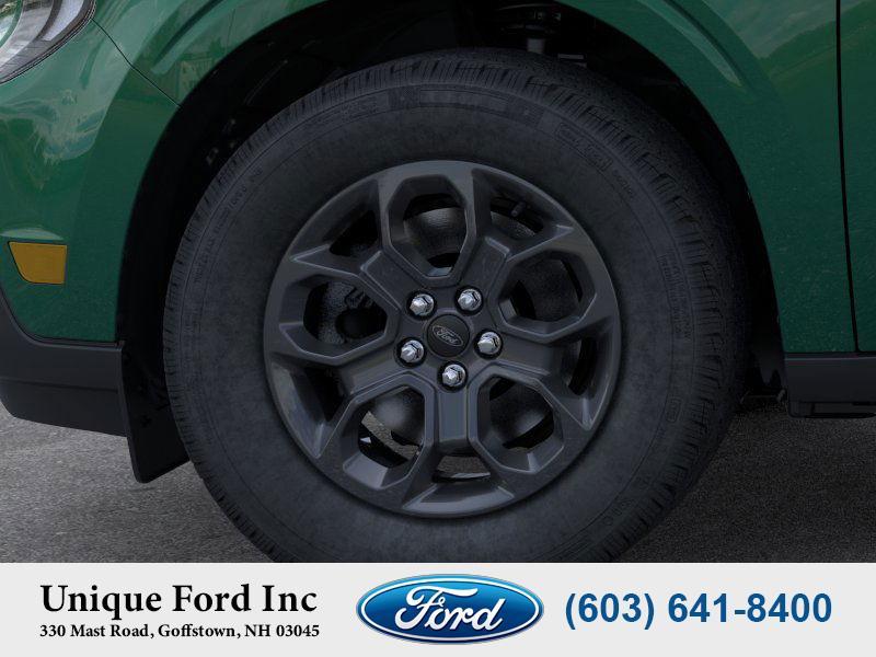 new 2025 Ford Maverick car, priced at $32,055