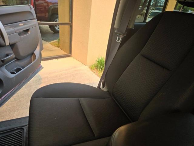 used 2014 Chevrolet Silverado 2500 car, priced at $33,988
