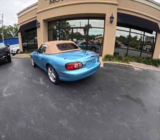 used 2001 Mazda MX-5 Miata car, priced at $14,988